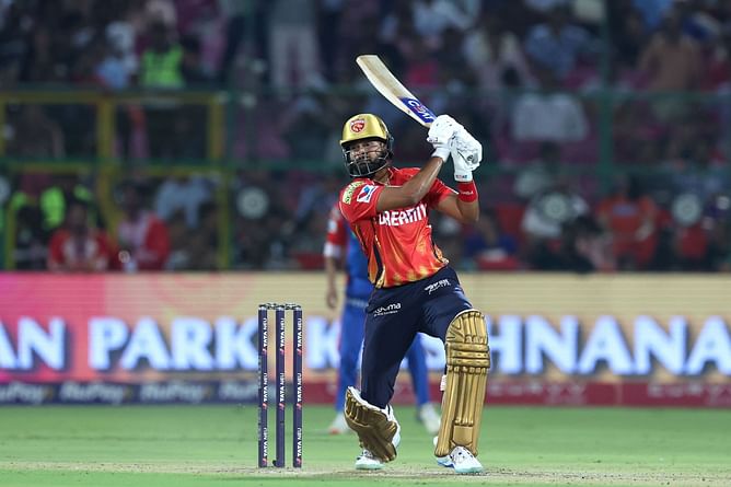 IPL 2025: श्रेयस अय्यर-मार्कस स्टोइनिस के बल्ले से जमकर बरसे रन, दिल्ली कैपिटल्स को मिला 200 से ज्यादा का टारगेट