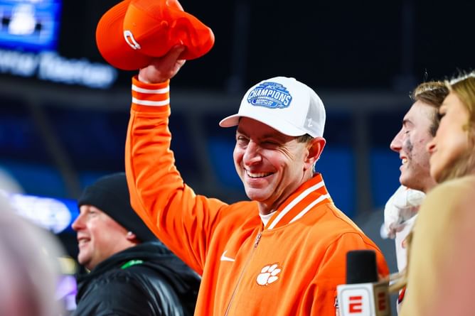"I never once in my entire life thought of coaching": Dabo Swinney opens up on how legendary CFB coach changed his life forever