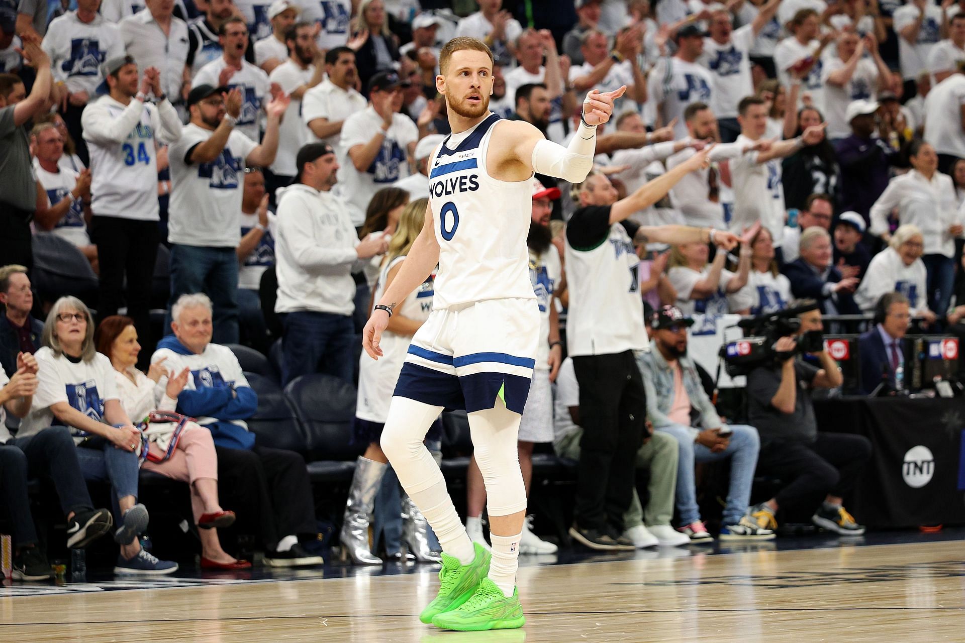 Donte DiVincenzo Salary