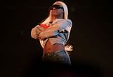 "He ain't like your energy" - Internet reacts to a white lioness growling at Sexyy Red after the rapper tries to pet her in Dubai