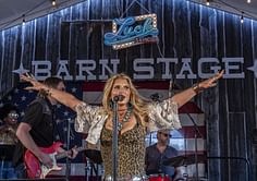 What happened to Jessica Simpson? Singer performs on ‘American Idol’ finale, returns to television after 15-year absence