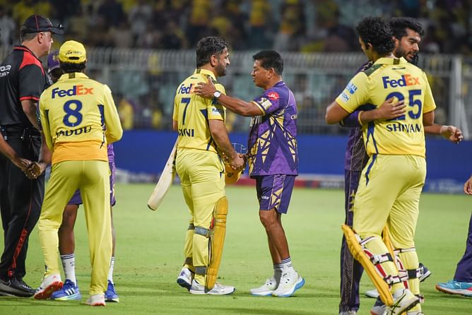 Who said what - top 4 expert reactions on CSK's thrilling 2-wicket win vs KKR in IPL 2025 ft. Irfan Pathan