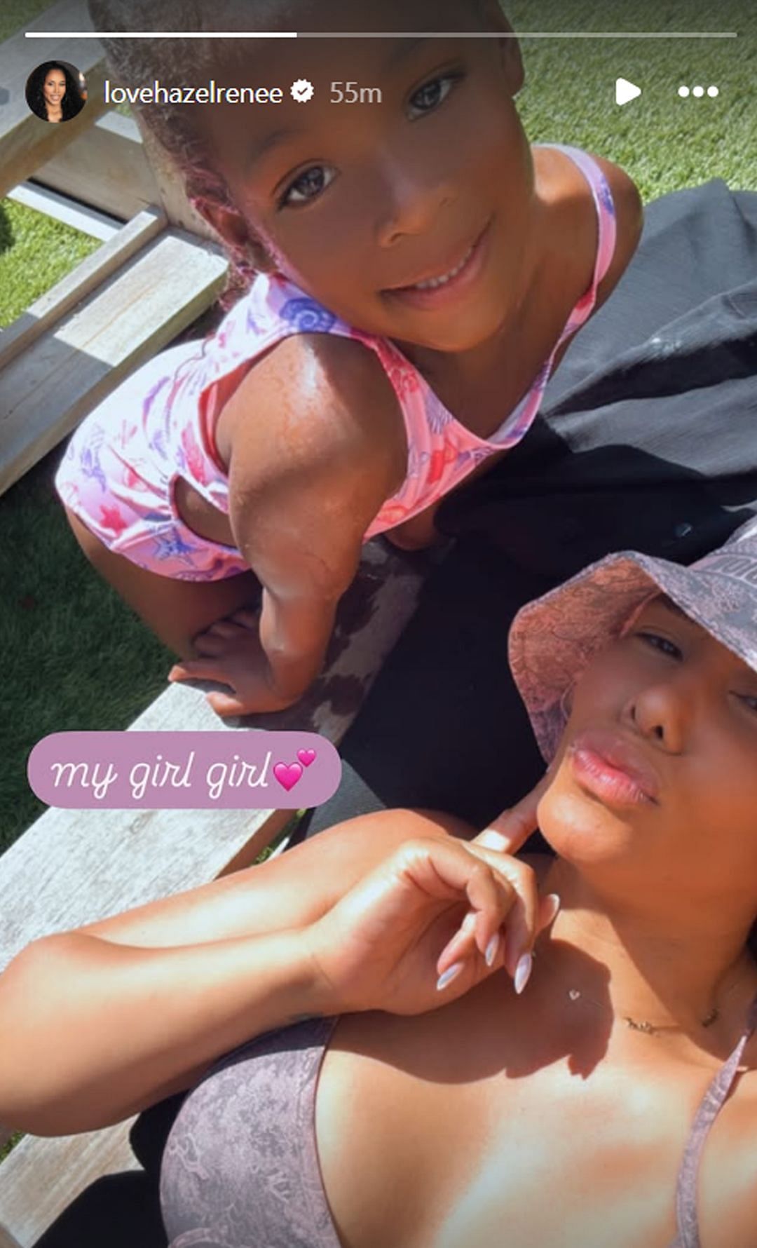 Renee shares adorable sun-kissed moment with daughter (Image: @lovehazelrenee IG)