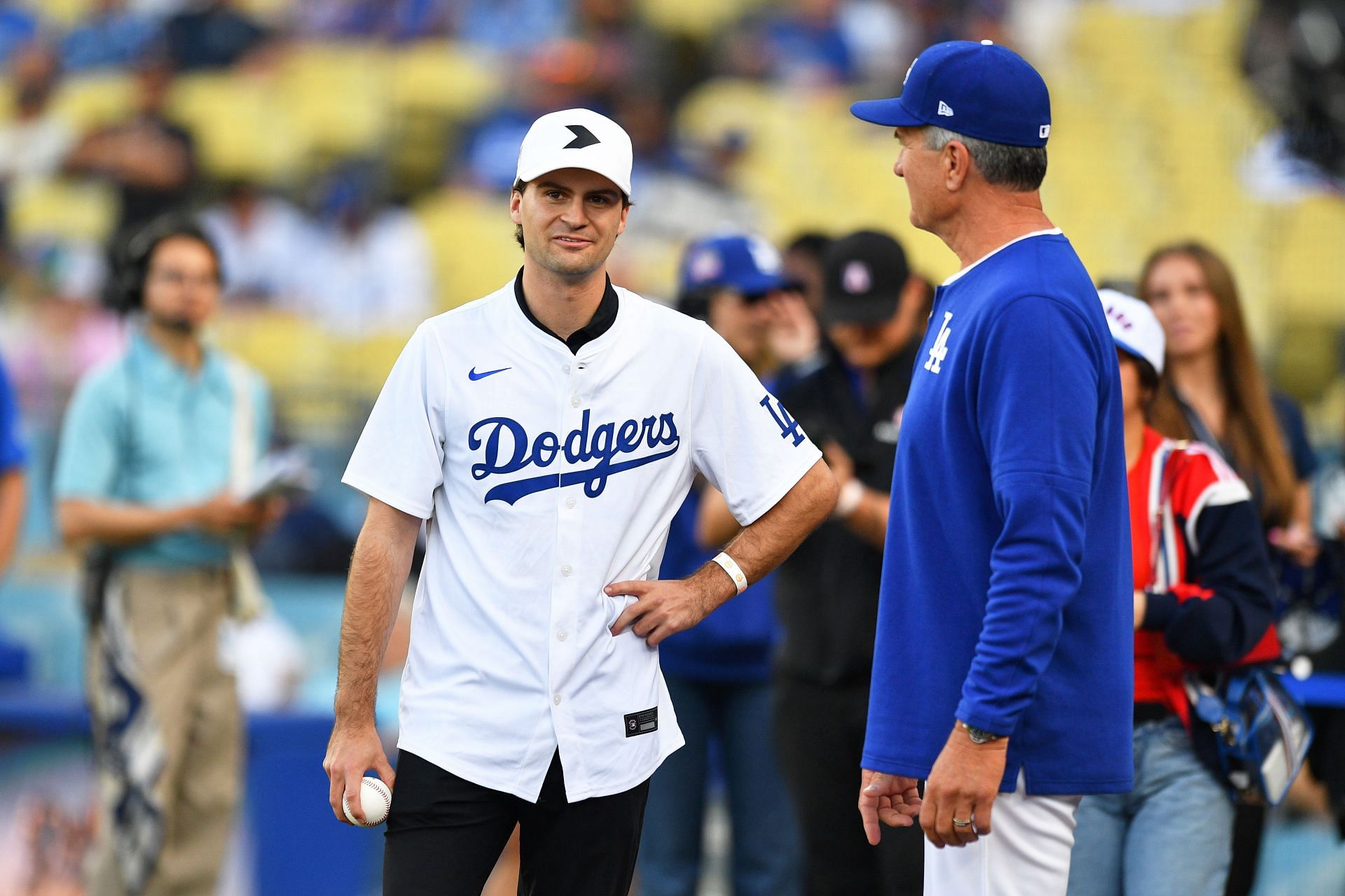 MLB: APR 12 Cubs at Dodgers - Source: Getty