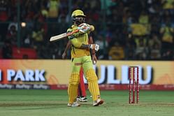 RCB vs CSK : 'चेन्नई को मिली हार के लिए रविंद्र जडेजा हैं जिम्मेदार',पूर्व ओपनर बल्लेबाज ने दिग्गज ऑलराउंडर पर उठाया सवाल