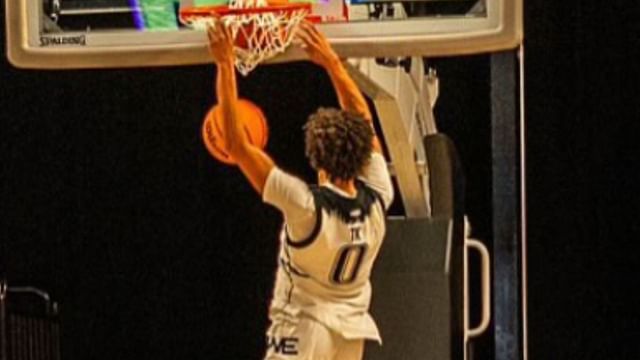 No. 16 ranked prospect Taylen Kinney garners more interest as Indiana University adds to his list of college offers (Image: IG/Taylen Kenny)