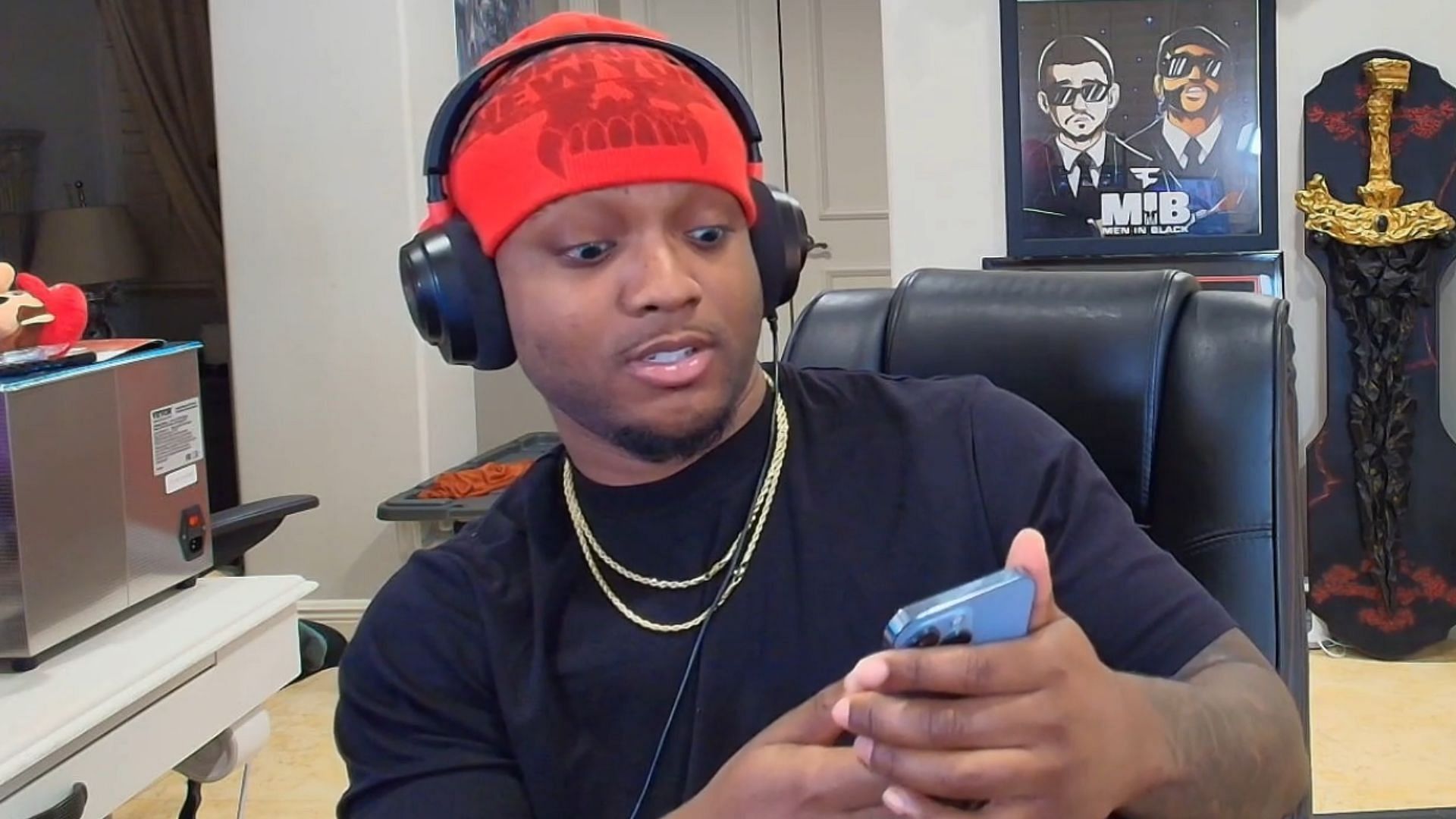 YourRAGE speaks on Lacy leaving FaZe (Image via yourragegaming/Twitch) 