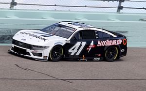 Tony Stewart’s former partner signs a $275,000 deal with the Haas Factory Team