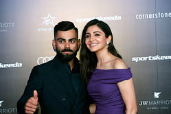 RCB all-rounder gets clicked with Virat Kohli & Anushka Sharma after IPL 2025 match vs LSG [In Picture]