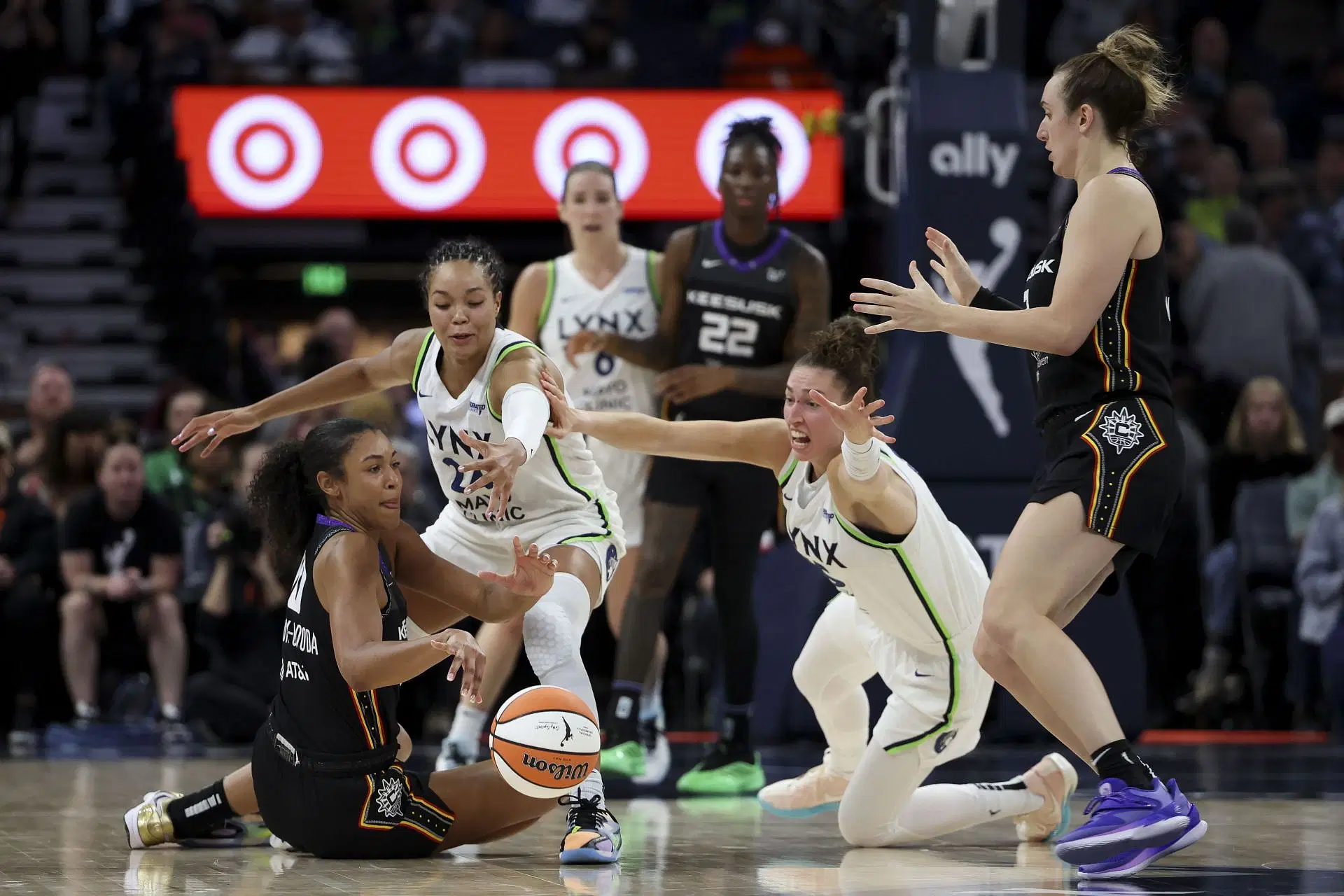 Connecticut Sun v Minnesota Lynx - Source: Getty