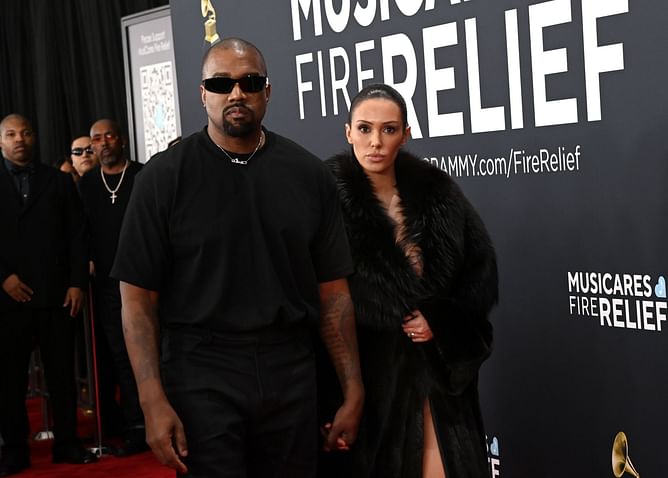 "Can't tell if she's wearing clothes or not" — Netizens react to Sneako covering his camera as Kanye West’s wife Bianca Censori walks into the room