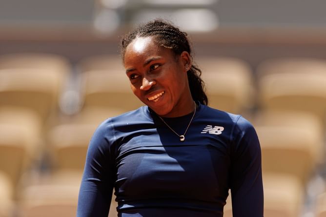 "It matches the Parisian vibes here" - Coco Gauff breaks down her 'fire' leather jacket outfit at French Open