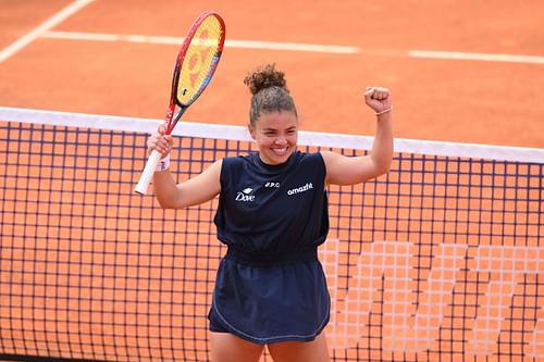 Jasmine Paolini after winning her women's singles semifinal match against Peyton Stearns at the 2025 Italian Open (Source: Getty)