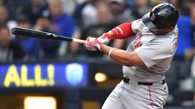Red Sox manager takes firm stance on Rafael Devers 3B position conundrum