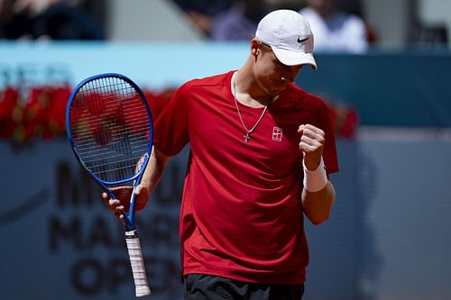 Shapovalov celebrates a point in the Mutua Madrid Open - Source: Getty