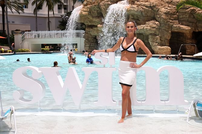 Jena Sims sweats it out in intense workout video post 2025 SI Swimsuit launch
