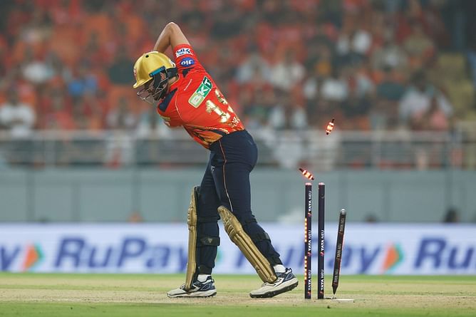 Nehal Wadhera chops on to Yash Dayal for 8 as PBKS shockingly collapse to 50-5 in IPL 2025 Qualifier 1 match against RCB