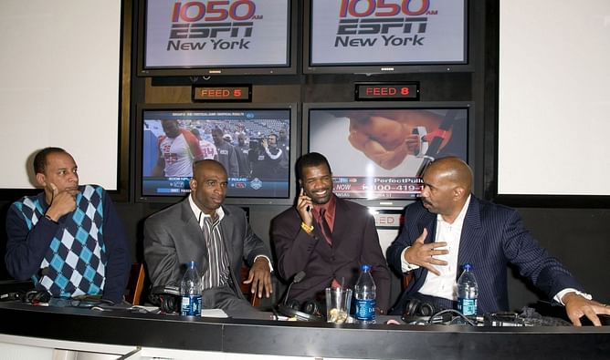 "My dawg so clean he dirty": Deion Sanders amazed by $200 million worth American icon's sleek all-black outfit