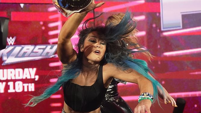 Lyra Valkyria details real-life reason for heat with Becky Lynch ahead of WWE RAW
