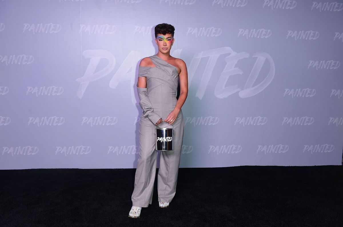 Why is everyone unfollowing James Charles? Evan Johnson and Kayla Malec drama explored in the wake of massive subscriber loss