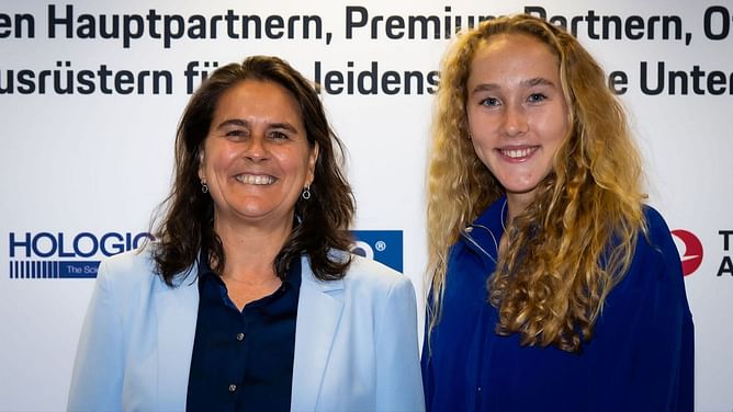 Mirra Andreeva says coach Conchita's unprecedented Italian Open record puts 'little bit' pressure on her