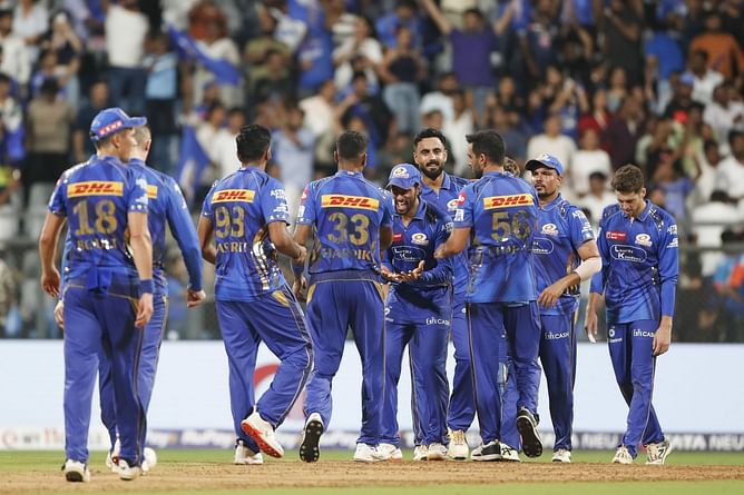 Who said what - top 5 expert reactions to MI's huge win vs DC in IPL 2025 ft. Varun Aaron