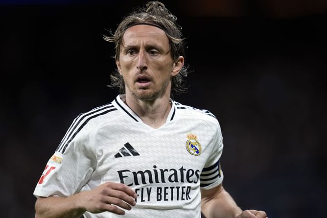 Why did Real Madrid decide not to renew contract with Luka Modric despite him agreeing limited role? Report sheds light on strategic plan