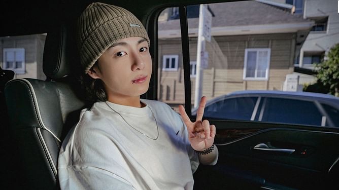 "A true streaming powerhouse" — Fans rejoice as BTS' Jungkook sets record with 800M Spotify streams for four years in a row