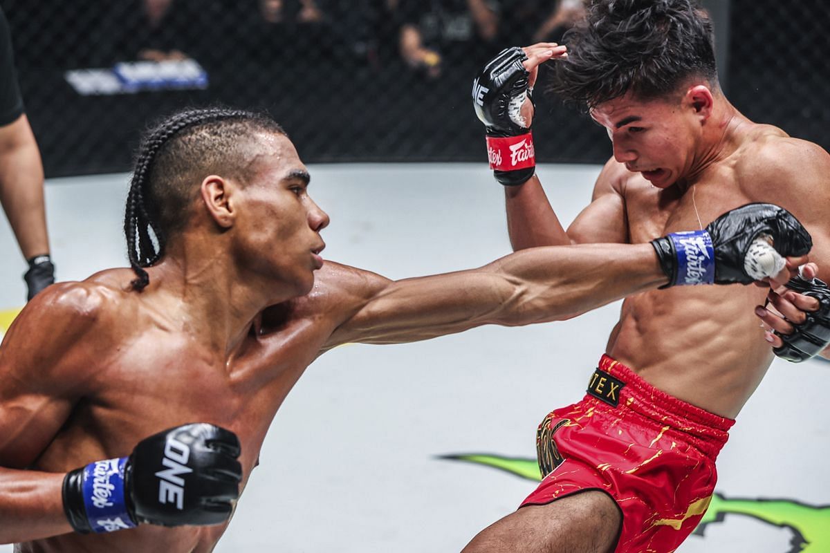 Johan Estupinan (left) Johan Ghazali (right) [Photo via: ONE Championship]