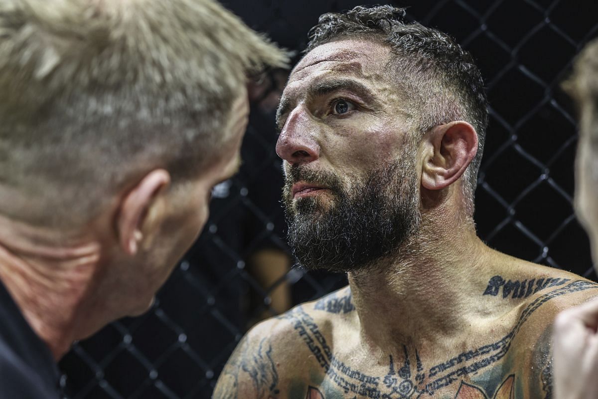 Liam Harrison undergoes stem cell treatment on his shoulder. [Photo from ONE Championship]
