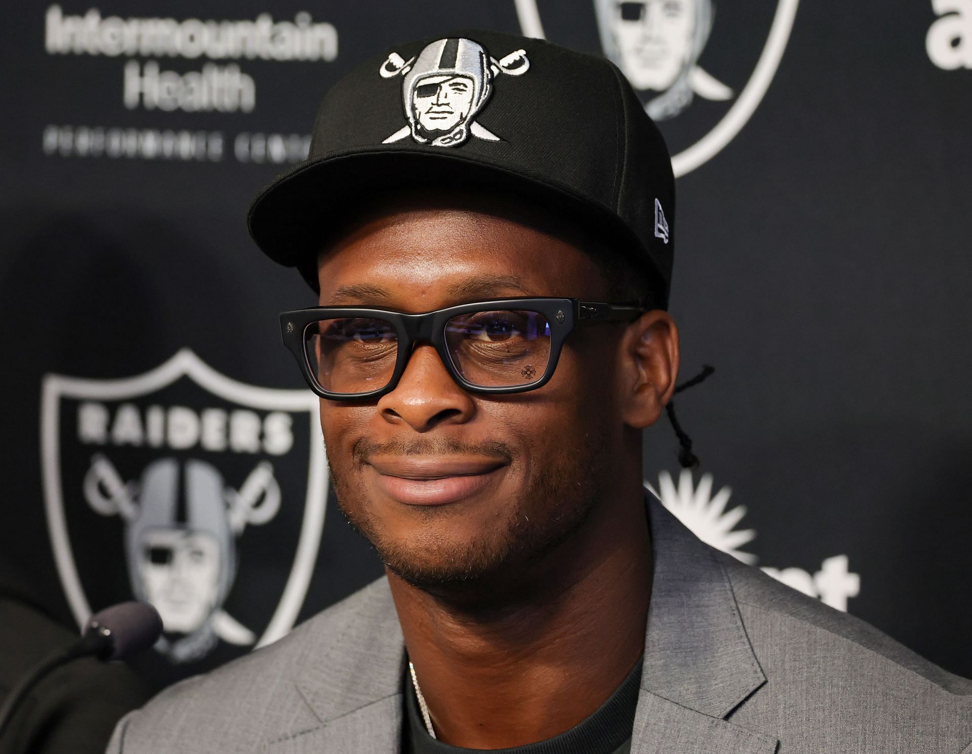 Las Vegas Raiders Introduce Geno Smith - Source: Getty