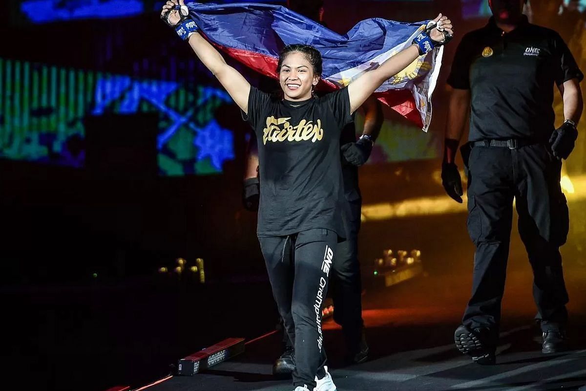 Denice Zamboanga eyes potential world title defense in the Philippines. [Photo from ONE Championship]