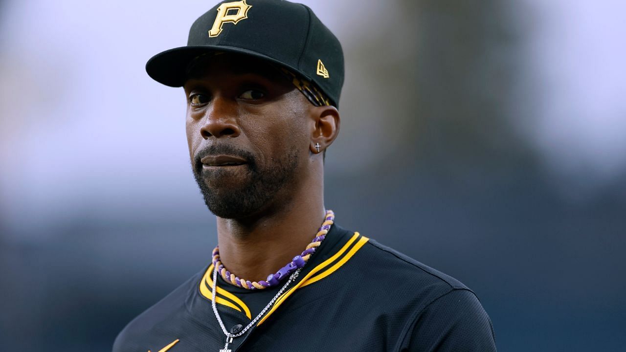 Horror scenes unfold at Pirates vs Cubs after fan takes 21-ft fall at PNC Park (Credits: Getty)