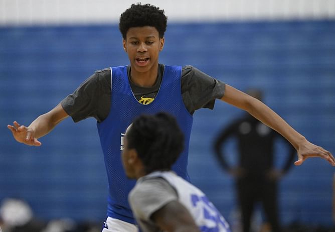 NBA trainer Chris Brickley commends No. 1 2027 prospect Baba Oladotun's "understanding of the game"