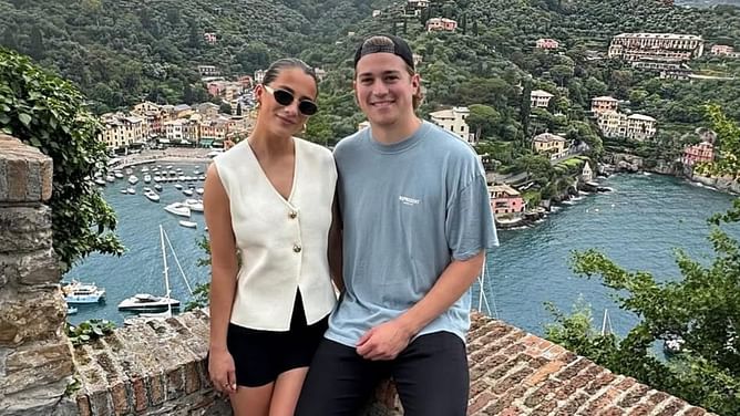 Sam Montembeault's fiancee Daryanne Ayotte enjoys takeout meal from upscale Japanese-Peruvian fusion restaurant