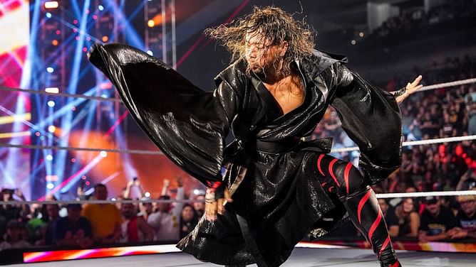 3 current WWE Superstars who need a manager