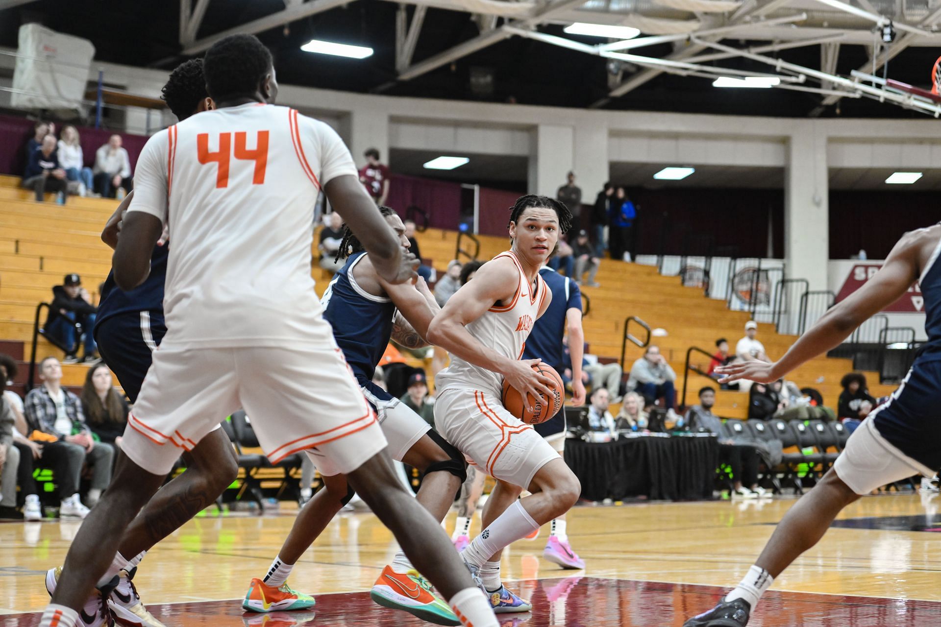 HIGH SCHOOL BASKETBALL: JAN 18 Spalding Hoophall Classic - LaLumiere vs Wasatch Academy - Source: Getty