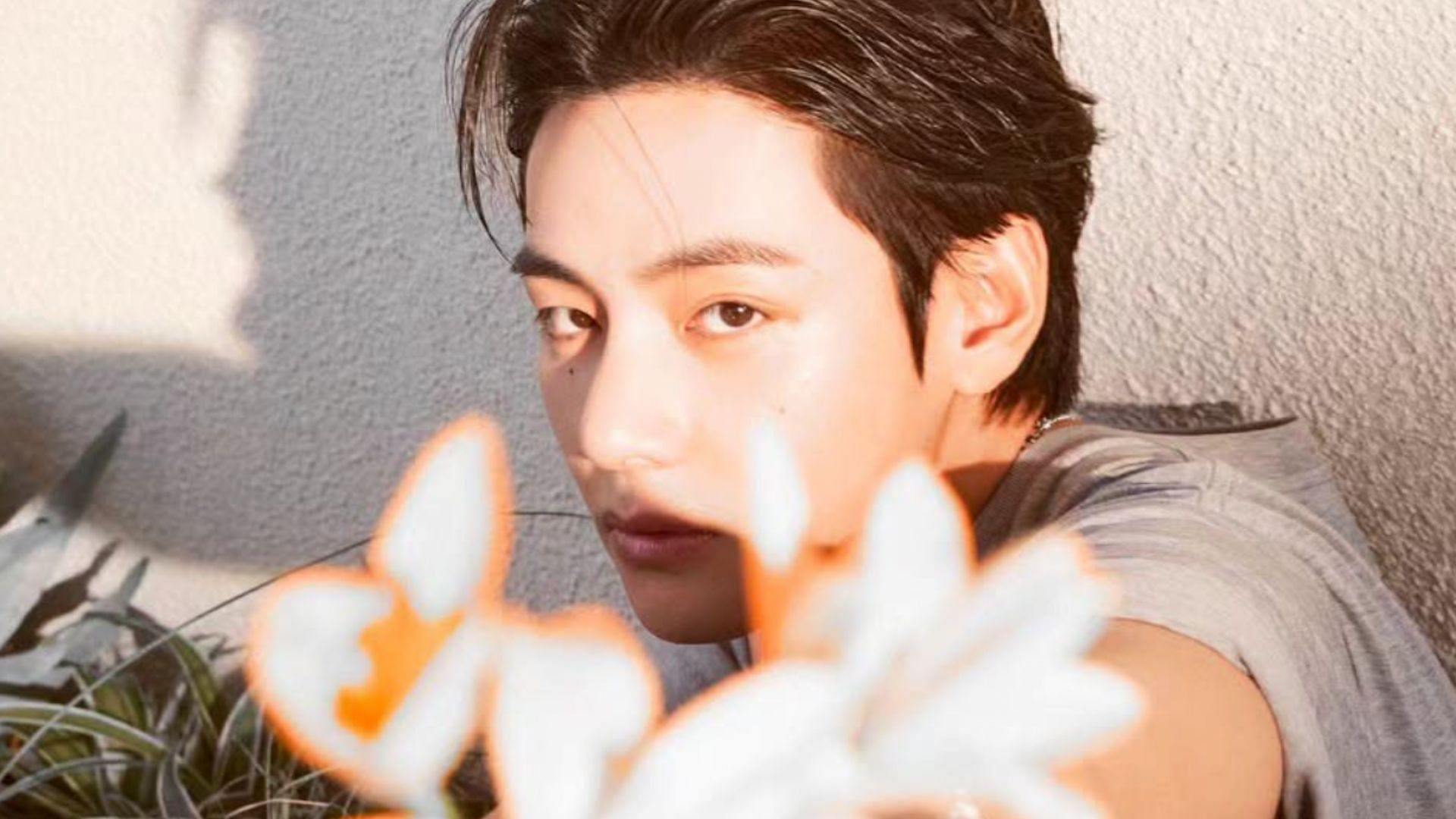 Taehyung (Image via Instagram/@thv)
