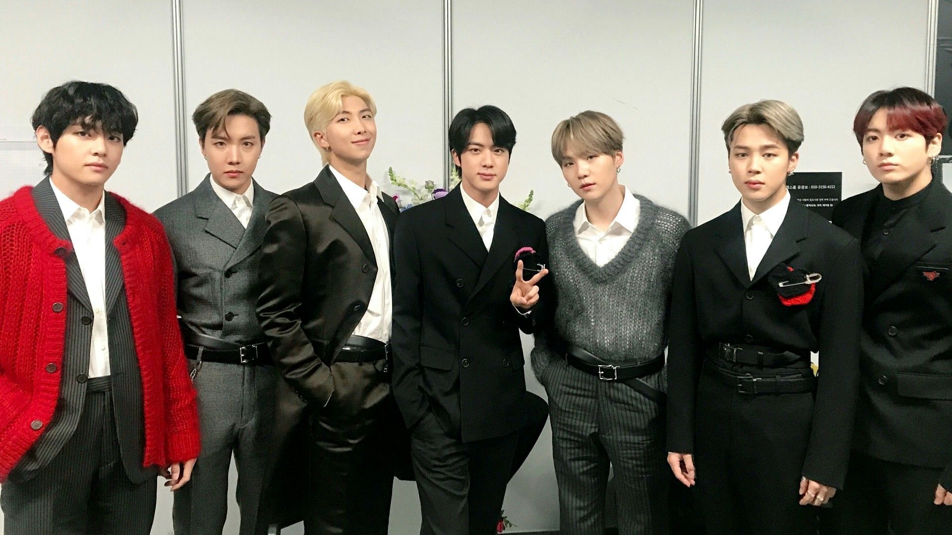 The group at MMA 2019 (Image via X/@bts_bighit)