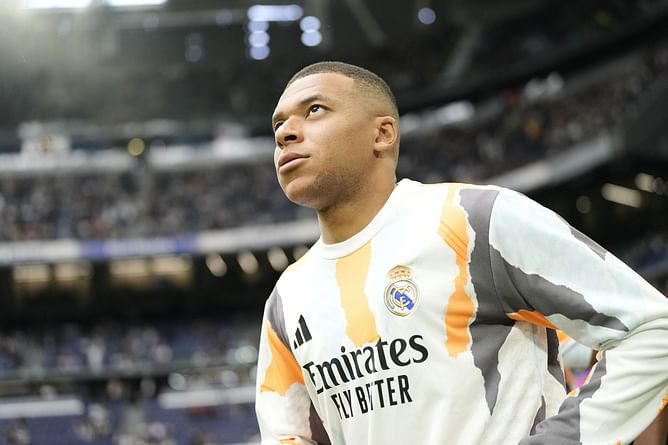 “The team has to make the individuals better” - Ex-Real Madrid star makes interesting claim on Kylian Mbappe signing affecting Los Blancos
