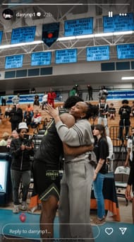 Kansas Jayhawks signee Darryn Peterson shares a wholesome moment to celebrate Mother's Day (PHOTO) (Image: IG/darrynp1)