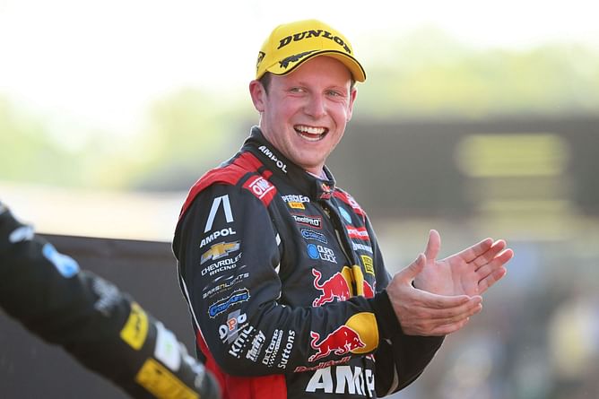 Reigning Supercars champion set to drive for Kaulig Racing in NASCAR