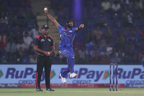 Jasprit Bumrah is expected to lead MI's bowling attack in their IPL 2025 clash against GT. [P/C: Getty]