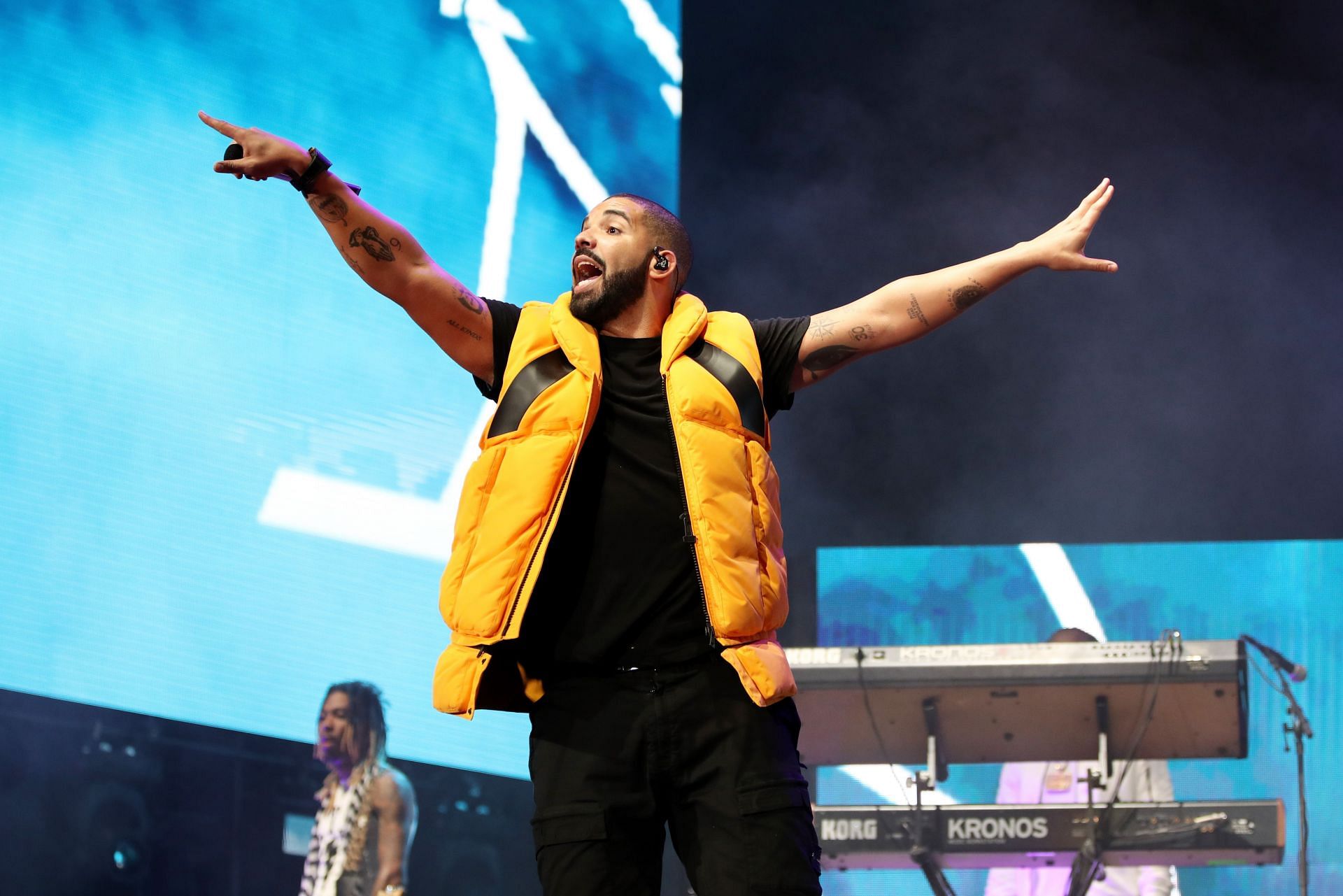 2017 Coachella Valley Music And Arts Festival - Weekend 1 - Day 2 - Source: Getty