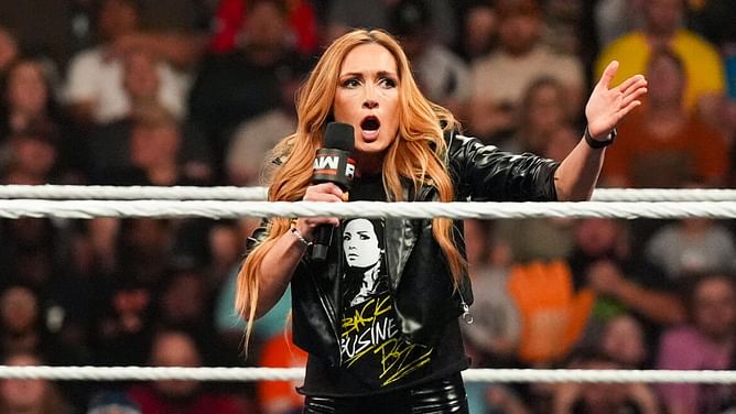 Becky Lynch fires a major shot at WWE Hall of Famer; calls out fans for trolling her