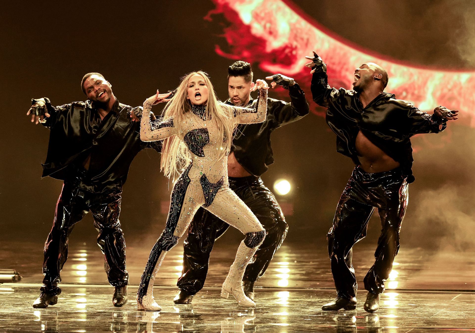 2025 American Music Awards - Show - Source: Getty