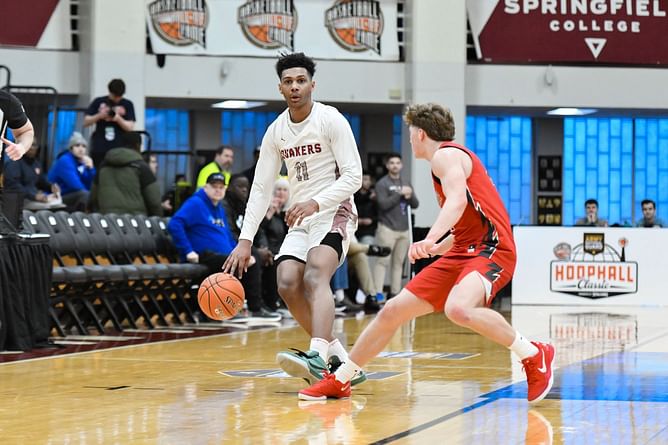 Vilanova commit Acaden Lewis receives recognition to cement a special spot in his high school basketball team lore