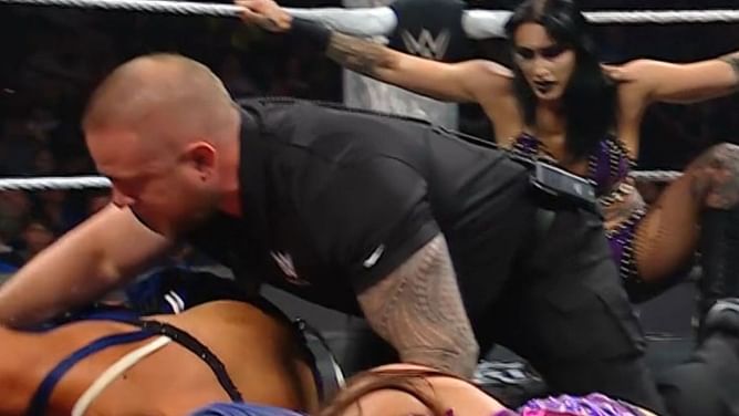 Doctor carries out WWE RAW star after horrifying leg injury - she was screaming in pain while Rhea Ripley looked scared