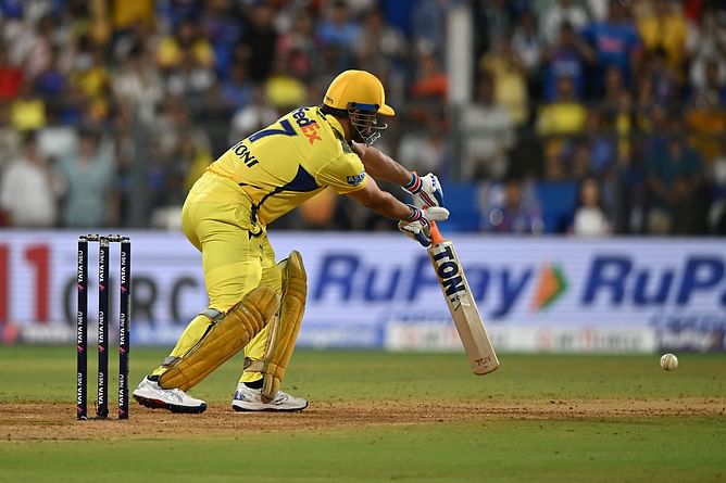 AI makes 3 predictions for today's KKR vs CSK IPL 2025 match; No. 2 is about MS Dhoni