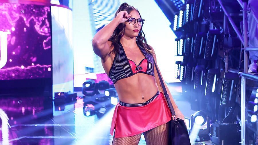 Kiana James (Photo source: wwe.com)